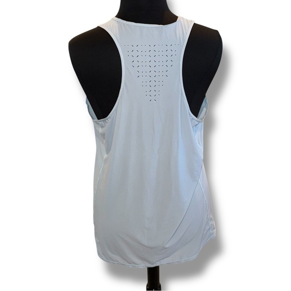 ZELLA Nova Perforated Racerback Tank - Blue Sterling Plus 2X - Picture 4 of 15